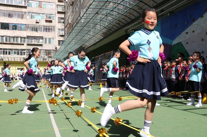 业足球走向